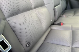 Vehicle Thumbnail 20