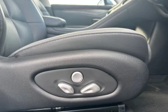 Vehicle Thumbnail 26