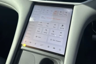 Vehicle Thumbnail 40