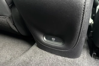 Vehicle Thumbnail 22