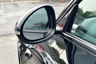 Vehicle Thumbnail 30