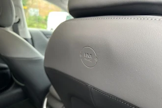 Vehicle Thumbnail 34