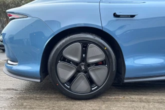 Vehicle Thumbnail 17