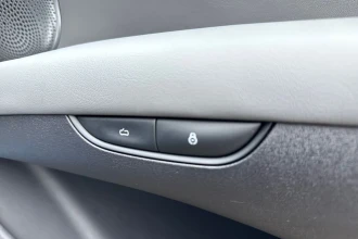 Vehicle Thumbnail 28