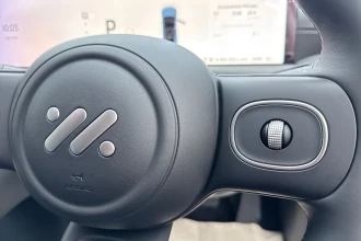 Vehicle Thumbnail 37