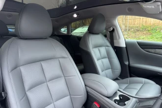 Vehicle Thumbnail 50