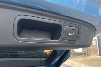 Vehicle Thumbnail 20