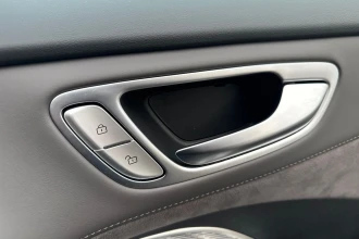 Vehicle Thumbnail 28