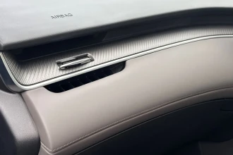 Vehicle Thumbnail 31