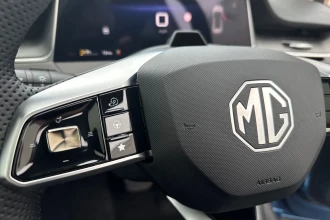 Vehicle Thumbnail 36