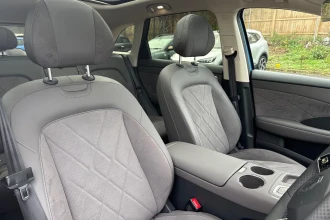 Vehicle Thumbnail 48