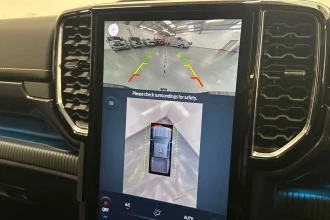 Vehicle Thumbnail 32