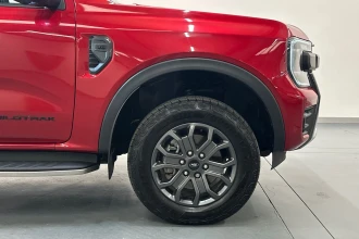 Vehicle Thumbnail 40