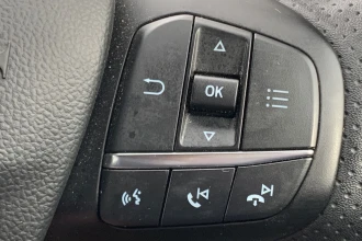 Vehicle Thumbnail 18