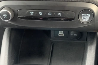 Vehicle Thumbnail 24