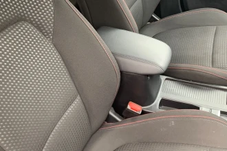 Vehicle Thumbnail 30