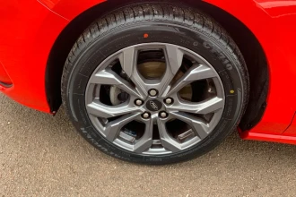 Vehicle Thumbnail 35