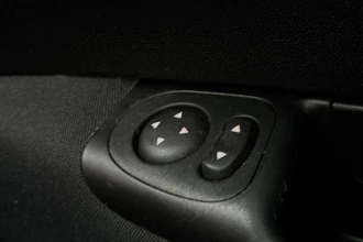 Vehicle Thumbnail 34