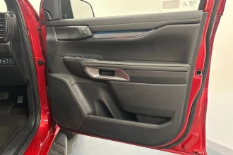 Vehicle Thumbnail 24