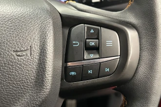 Vehicle Thumbnail 31