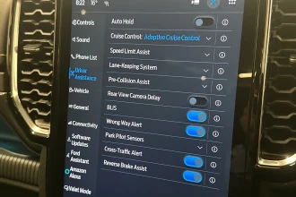 Vehicle Thumbnail 38