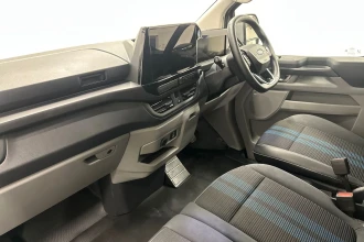 Vehicle Thumbnail 12