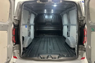 Vehicle Thumbnail 14