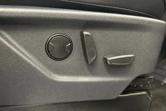 Vehicle Thumbnail 21