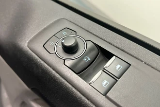 Vehicle Thumbnail 22