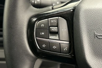 Vehicle Thumbnail 25