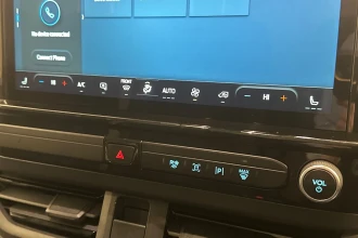 Vehicle Thumbnail 28