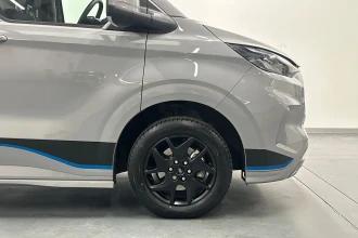 Vehicle Thumbnail 37