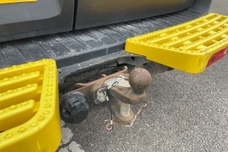 Vehicle Thumbnail 27