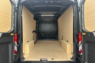 Vehicle Thumbnail 14