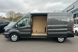 Vehicle Thumbnail 17