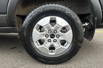 Vehicle Thumbnail 18