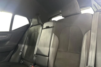 Vehicle Thumbnail 13