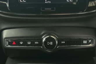 Vehicle Thumbnail 32