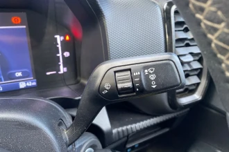 Vehicle Thumbnail 28