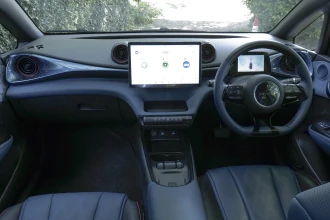 Vehicle Thumbnail 3
