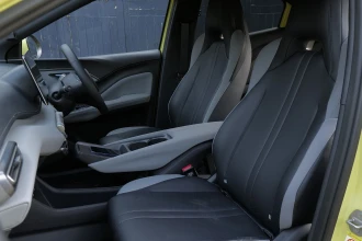 Vehicle Thumbnail 10