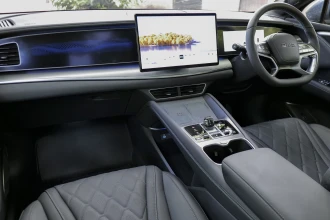 Vehicle Thumbnail 6
