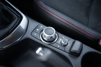 Vehicle Thumbnail 13