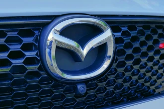 Vehicle Thumbnail 16