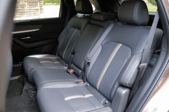 Vehicle Thumbnail 11