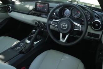 Vehicle Thumbnail 12