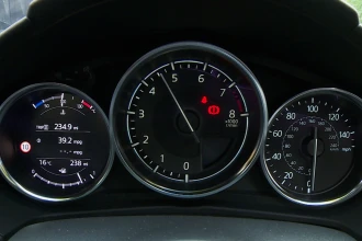 Vehicle Thumbnail 6