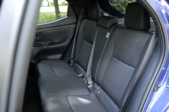 Vehicle Thumbnail 4