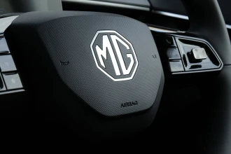 Vehicle Thumbnail 11
