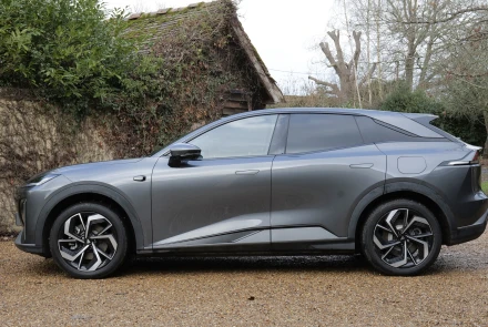 Changan Deepal S07 Listing Image